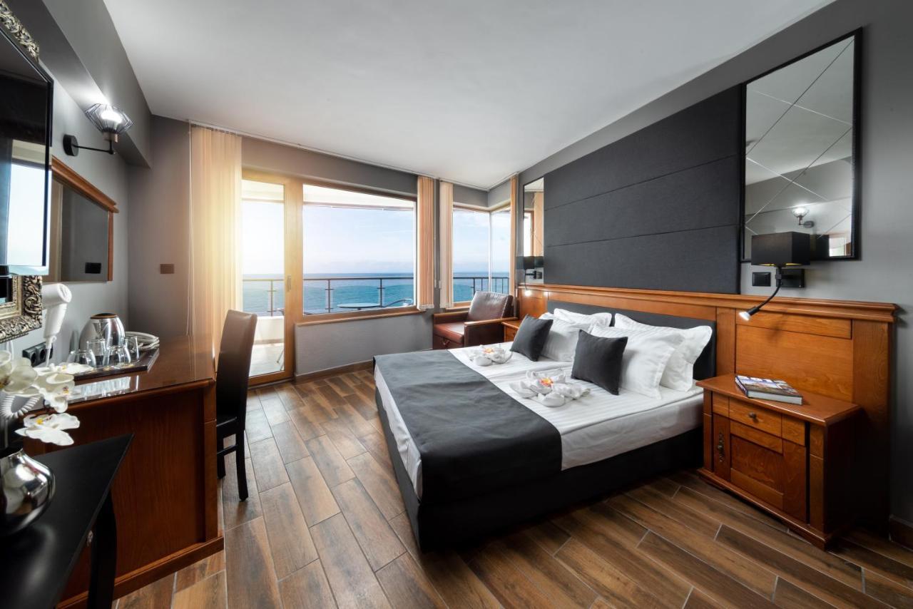 Petrov Family Hotel نيسيبار المظهر الخارجي الصورة