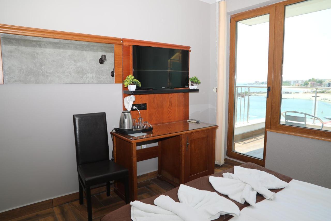 Petrov Family Hotel نيسيبار المظهر الخارجي الصورة