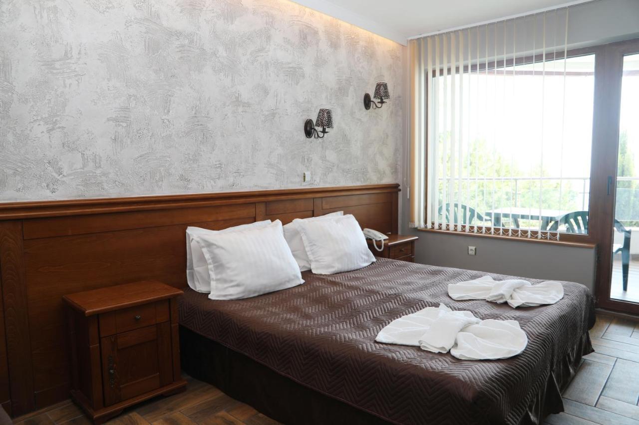 Petrov Family Hotel نيسيبار المظهر الخارجي الصورة