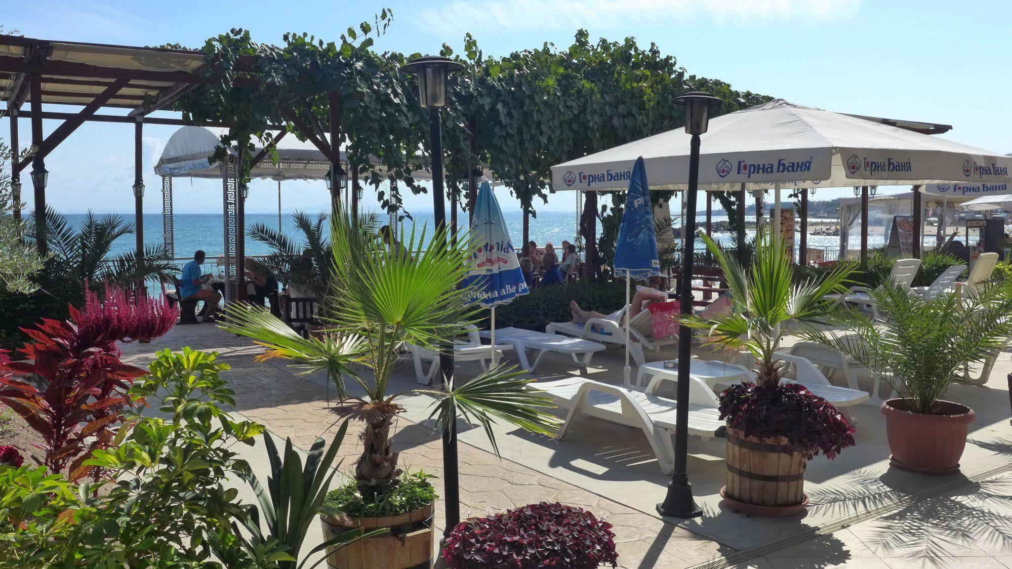 Petrov Family Hotel نيسيبار المظهر الخارجي الصورة