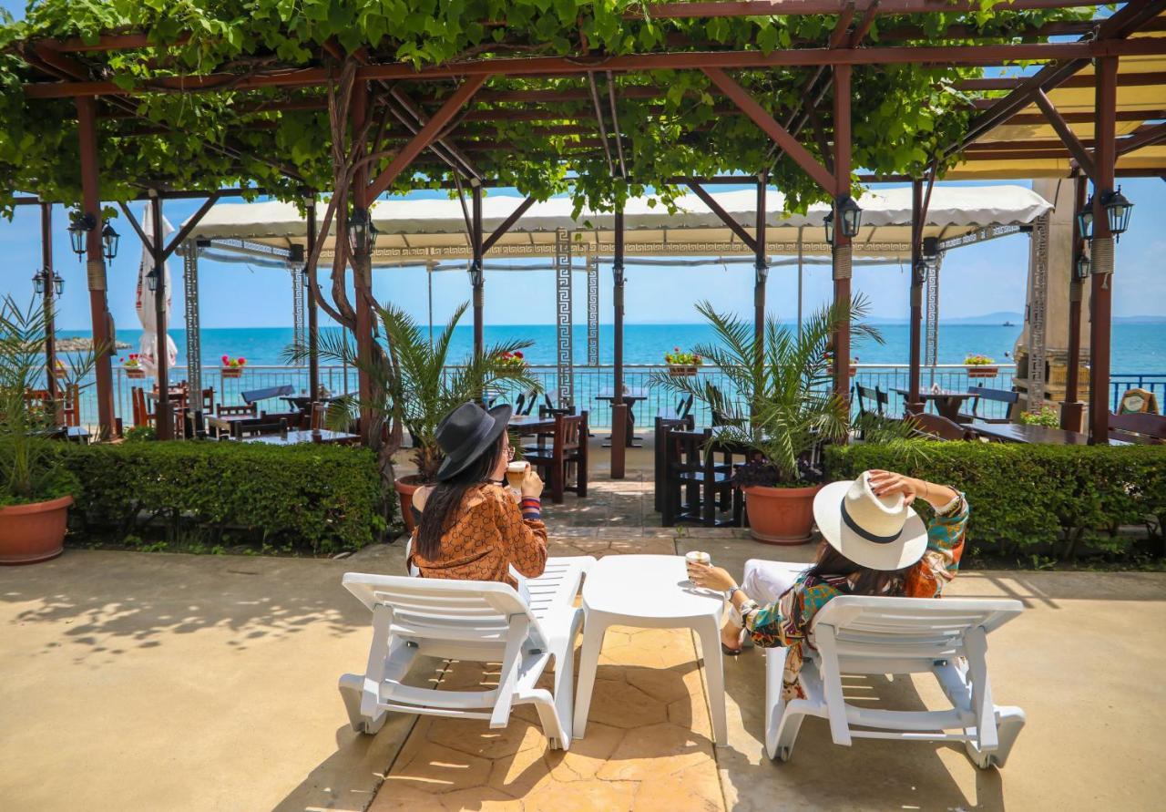 Petrov Family Hotel نيسيبار المظهر الخارجي الصورة